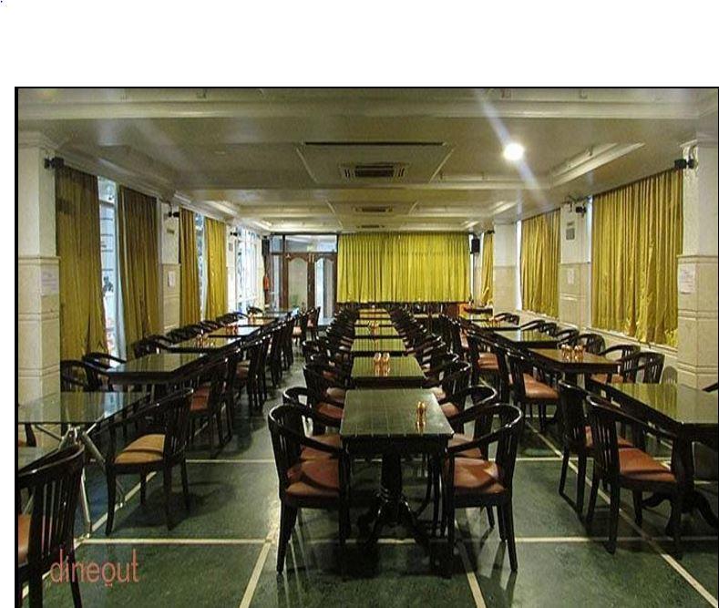 Woody'S Hotel Bangalore Exterior photo
